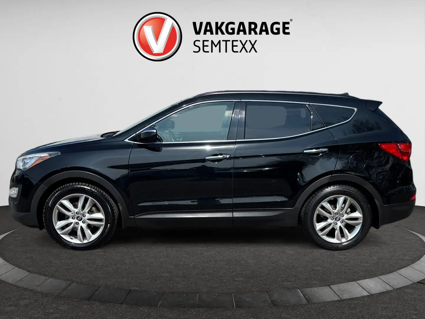 Hyundai SANTA FE 2.0 T 239pk uniek| Automaat | Stoelverw. | Infinit Černá - 2