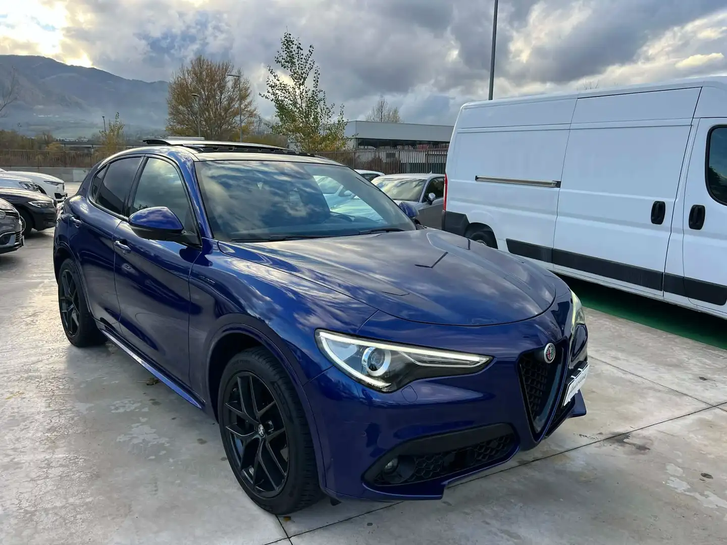 Alfa Romeo Stelvio 2.2 TD 210cv Q4 -VELOCE-TETTO A-HARMAN K-SEDILI S Blu/Azzurro - 1