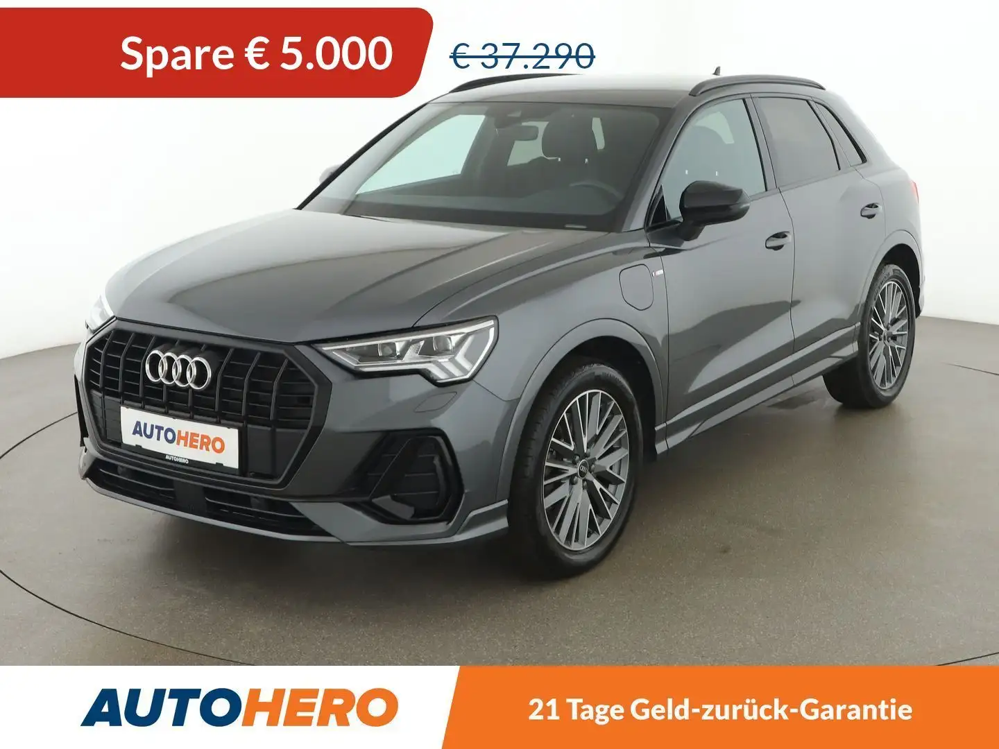 Audi Q3 45 TFSIe S line Grau - 1