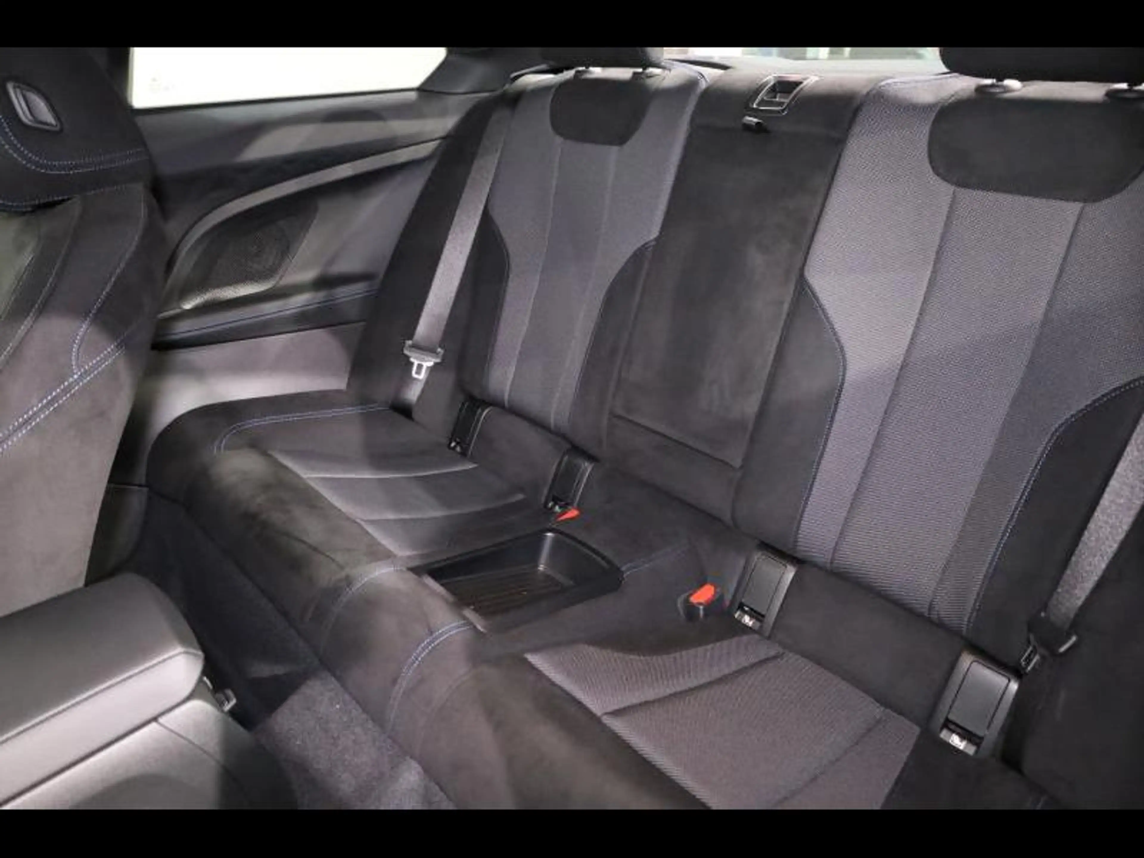 BMW 220 i Coupé Kit M Sport 220 Coupé — photo 11