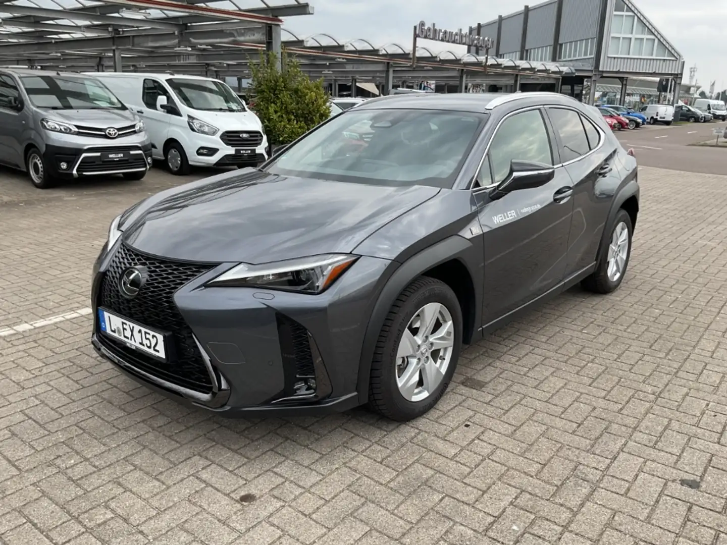 Lexus UX 300h F SPORT Design *Navi*LED*CarPlay*CAM*TWA* Grau - 1