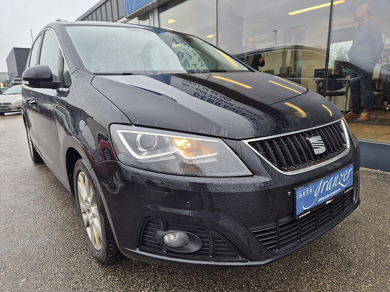 SEAT Alhambra Style 2,0 TDI CR DPF DSG — photo 2