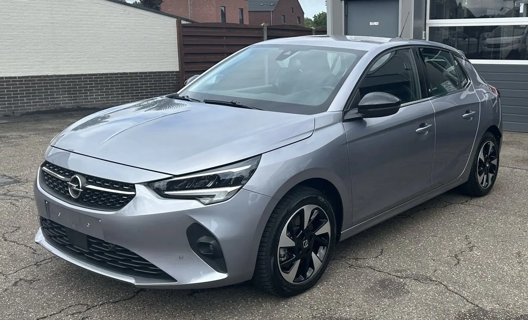 Opel Corsa F ELEKTRISCH 5Drs Elegance Edition+… AUTOMAAT Gris - 2
