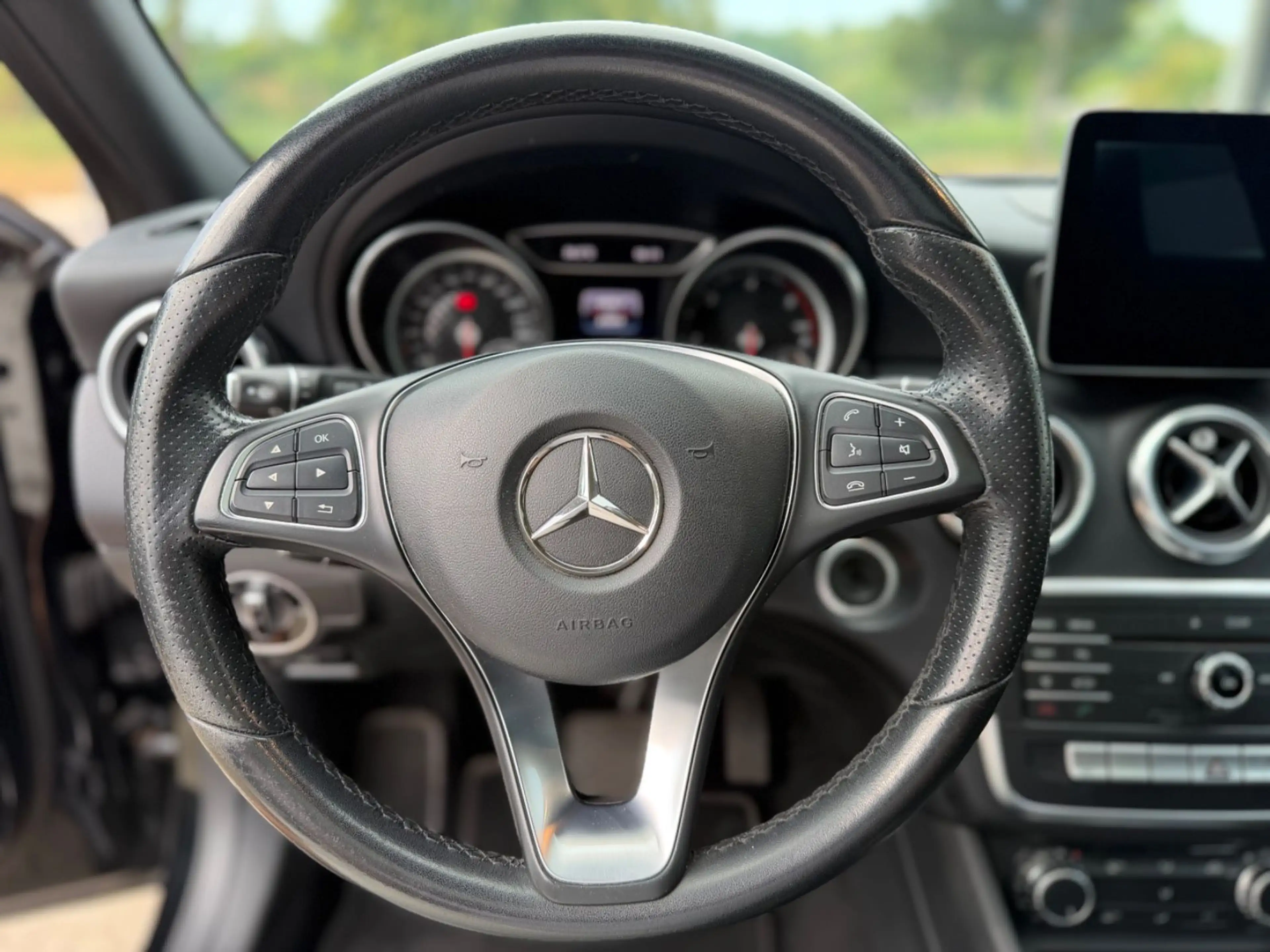 Mercedes-Benz A 200 d 4Matic /PANO /LEDER /NAVI /LED — photo 15