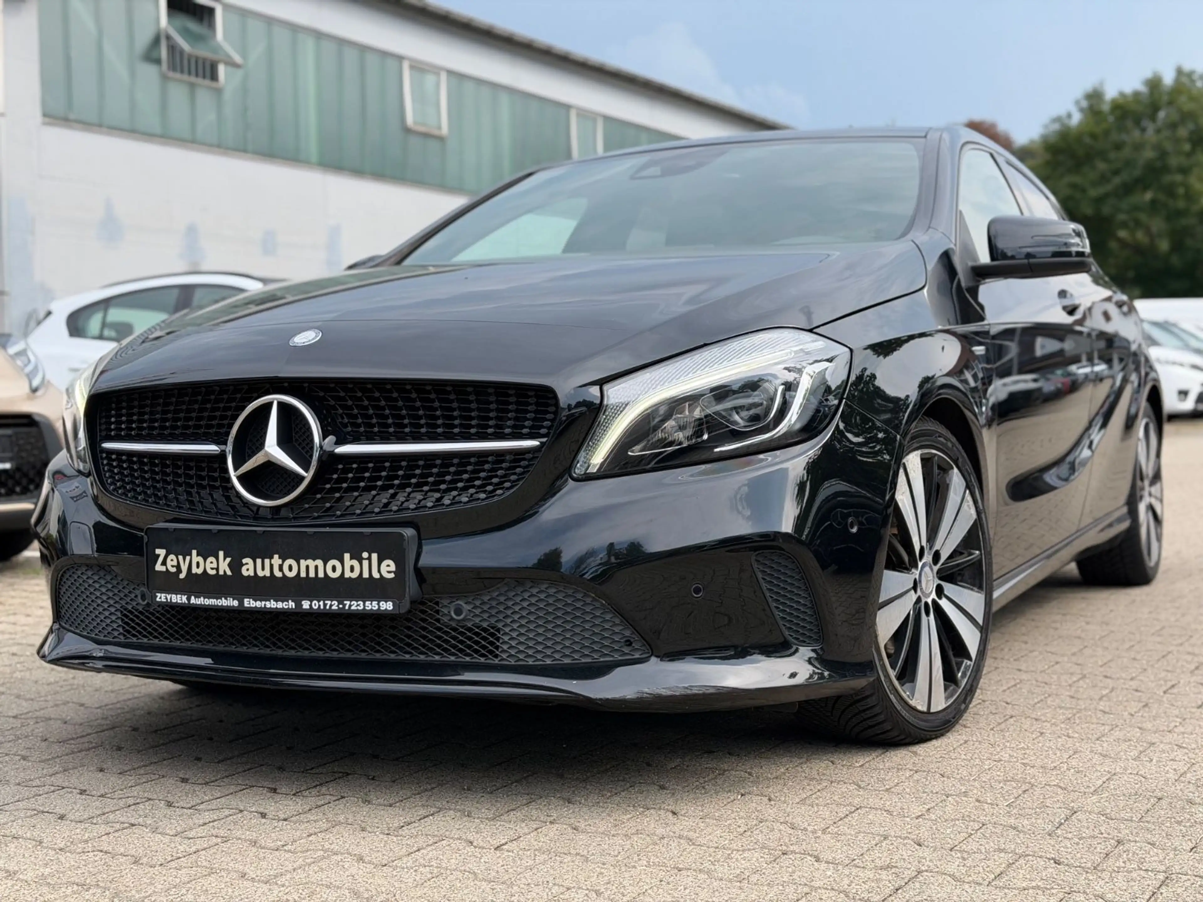 Mercedes-Benz A 200 d 4Matic /PANO /LEDER /NAVI /LED