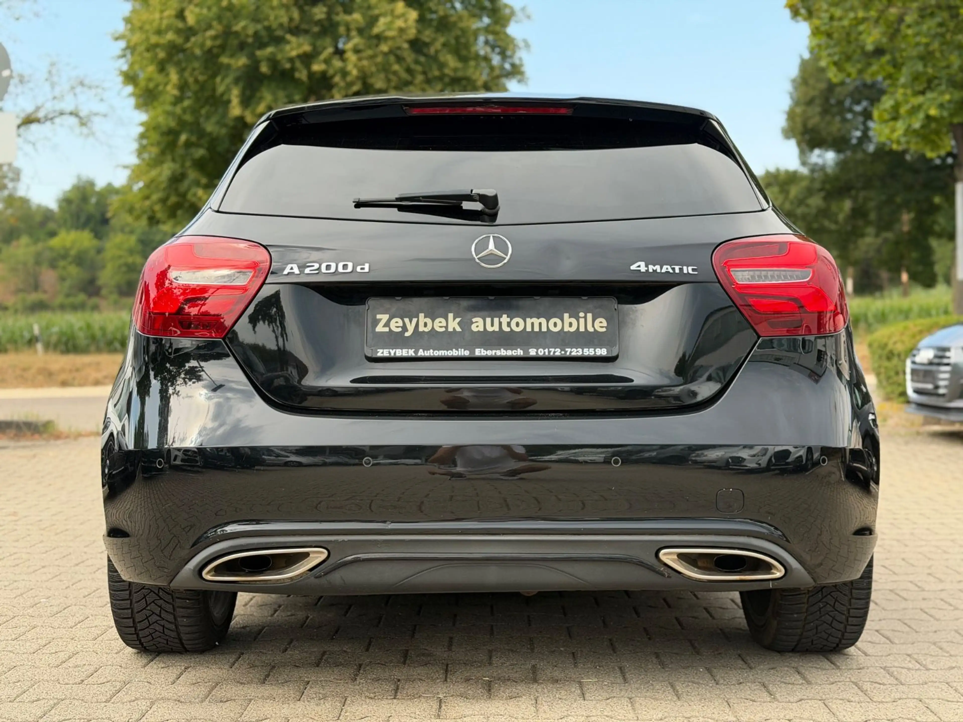 Mercedes-Benz A 200 d 4Matic /PANO /LEDER /NAVI /LED — photo 7