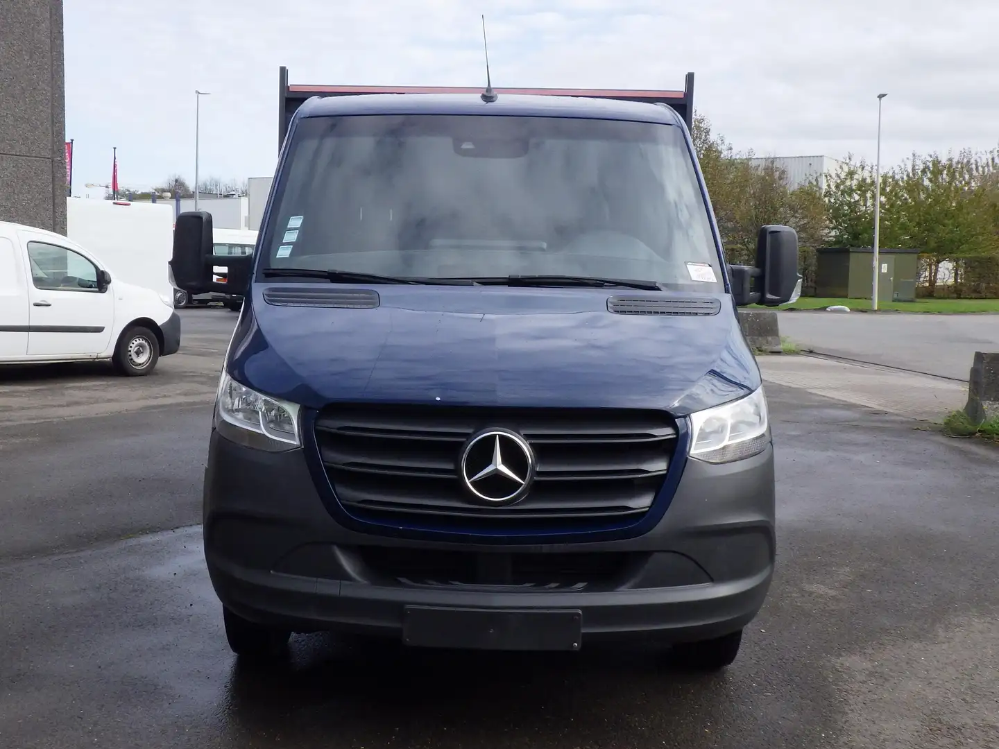 Mercedes-Benz Sprinter 516 (Stock ID 05237) Blauw - 2