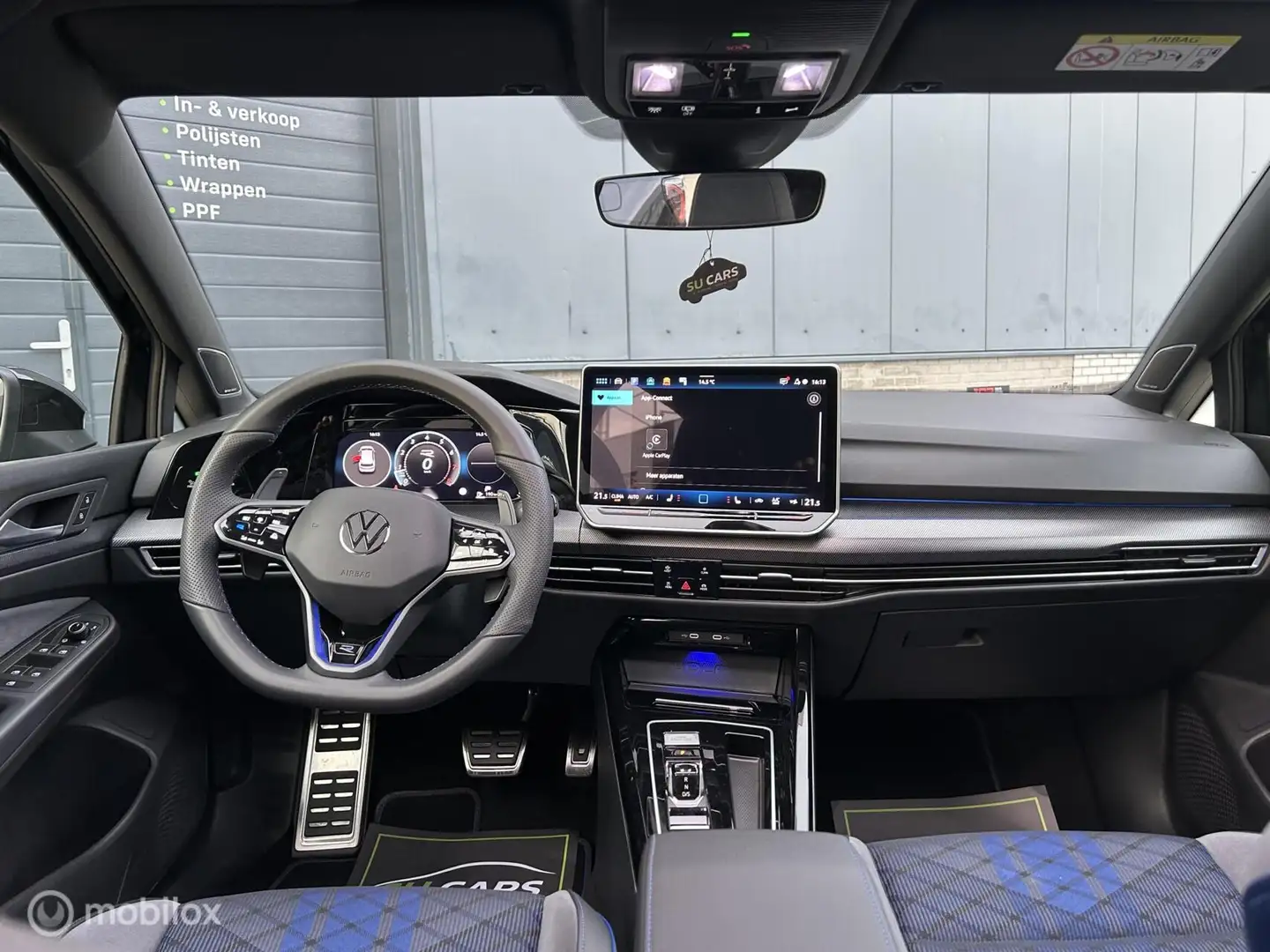Volkswagen Golf 8.5 2.0 TSI 4Motion R Black Akra|Pano|H&K Zwart - 2