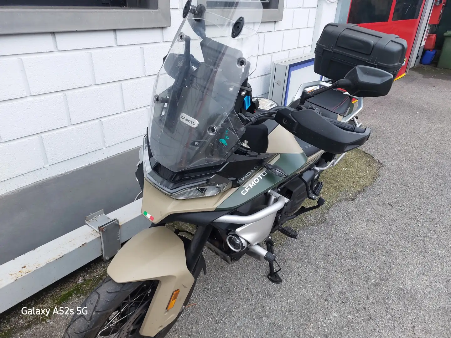 CFMOTO 800 MT limited edition Beige - 2