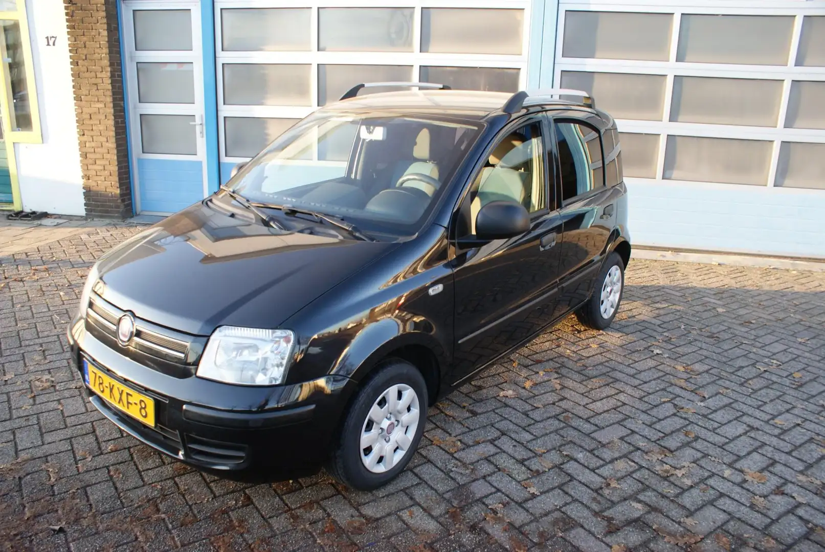 Fiat Panda 1.2 Edizione Cool Schwarz - 1