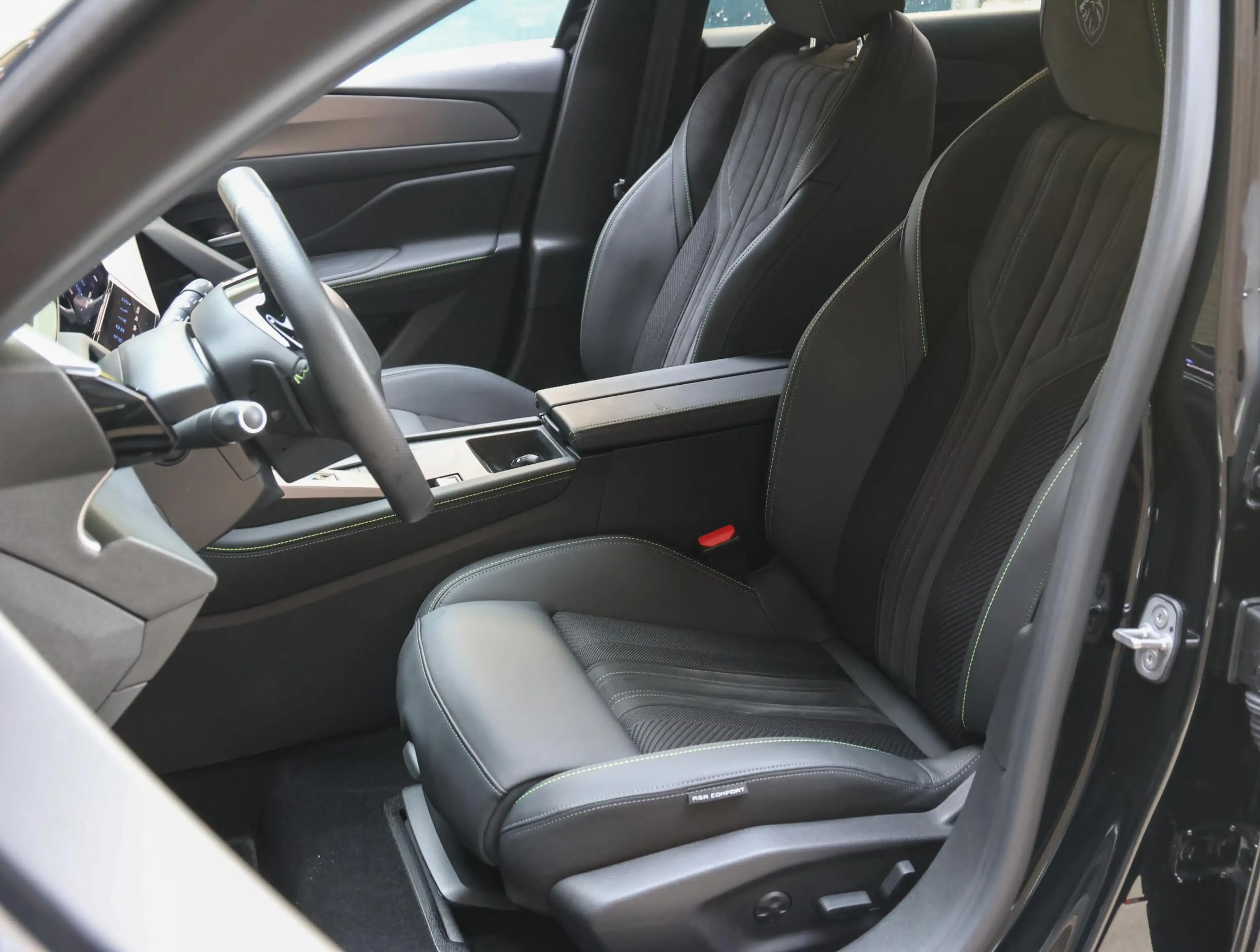 Peugeot 308 e-308 SW GT 58 kWh 156pk | ACCU 98% | Tot 8 jaar g — photo 14