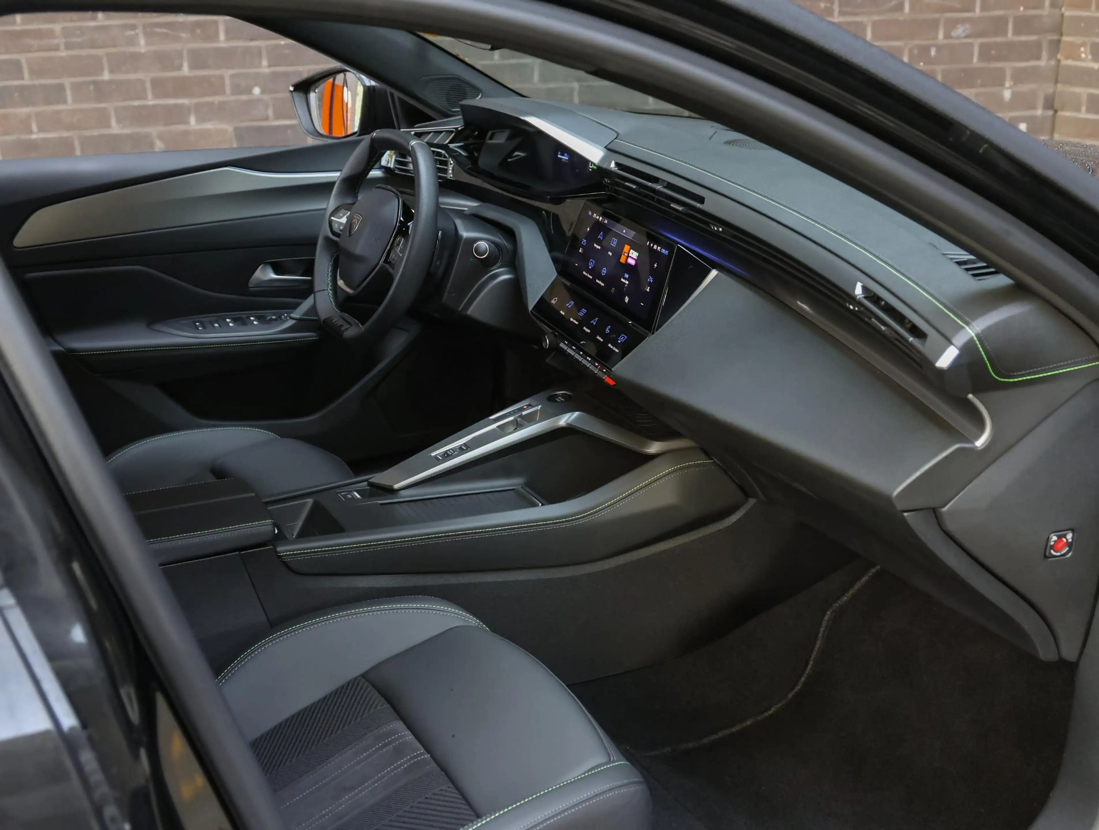 Peugeot 308 e-308 SW GT 58 kWh 156pk | ACCU 98% | Tot 8 jaar g — photo 10