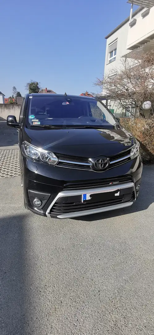 Toyota Proace Proace Verso 2,0 D-4D 150 Compact Comfort Family 8 Sitze! Schwarz - 2