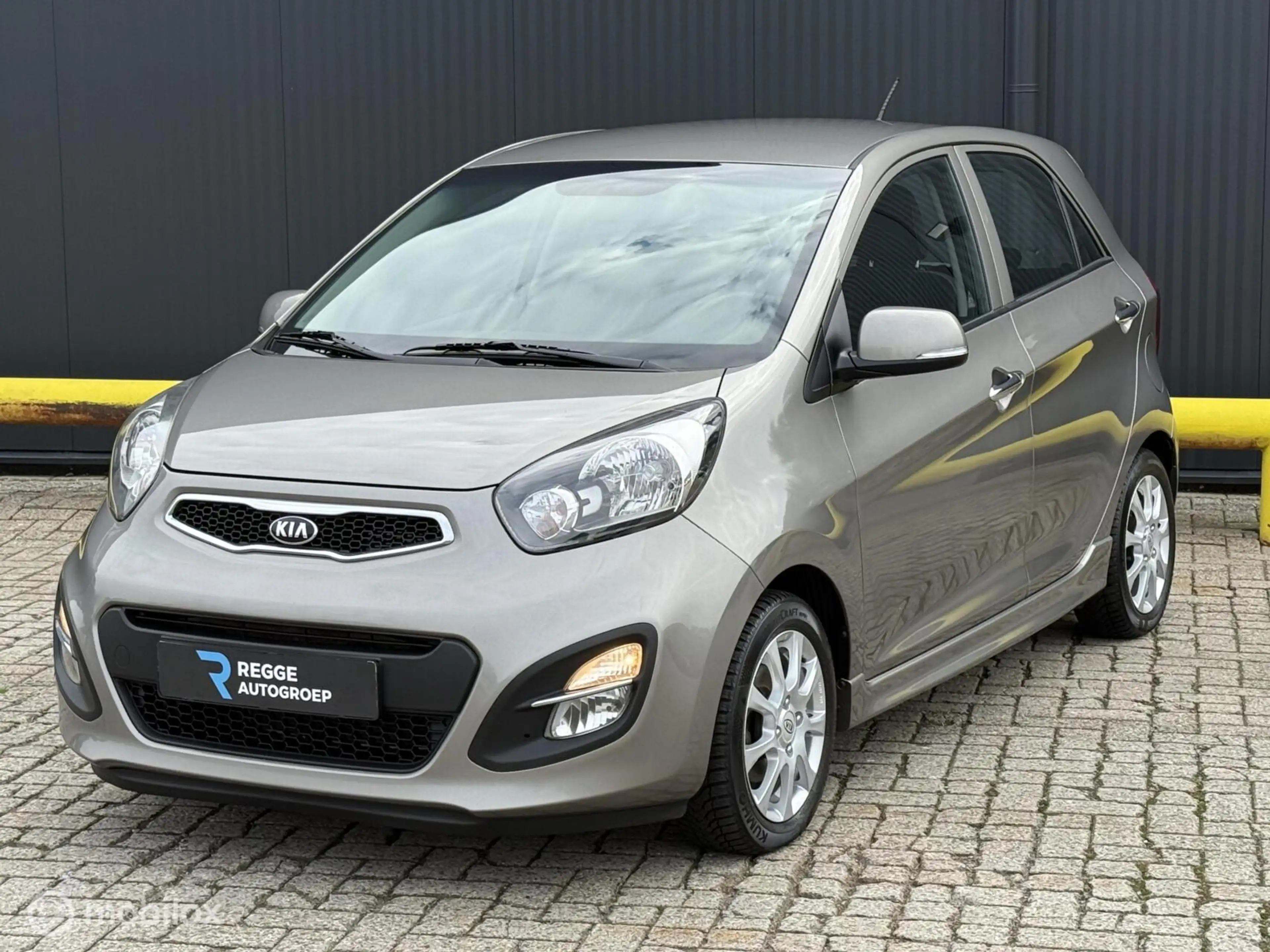 Kia Picanto 1.2 CVVT BusinessLine STOELVERWARMING