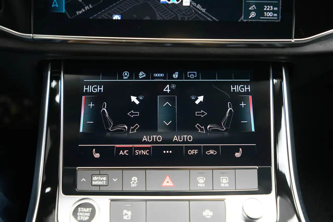 Audi Q7 снимка Audi Q7