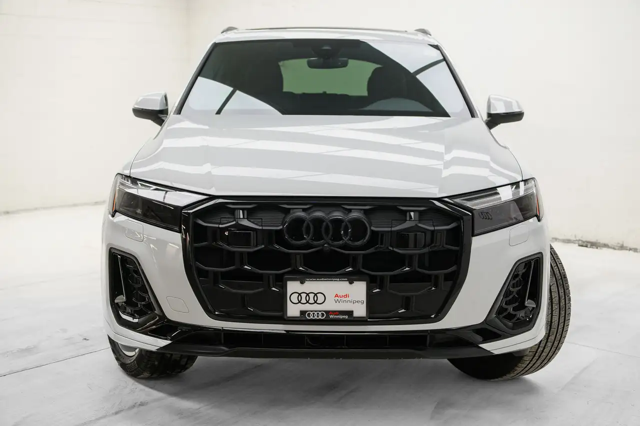 Audi Q7 снимка Audi Q7