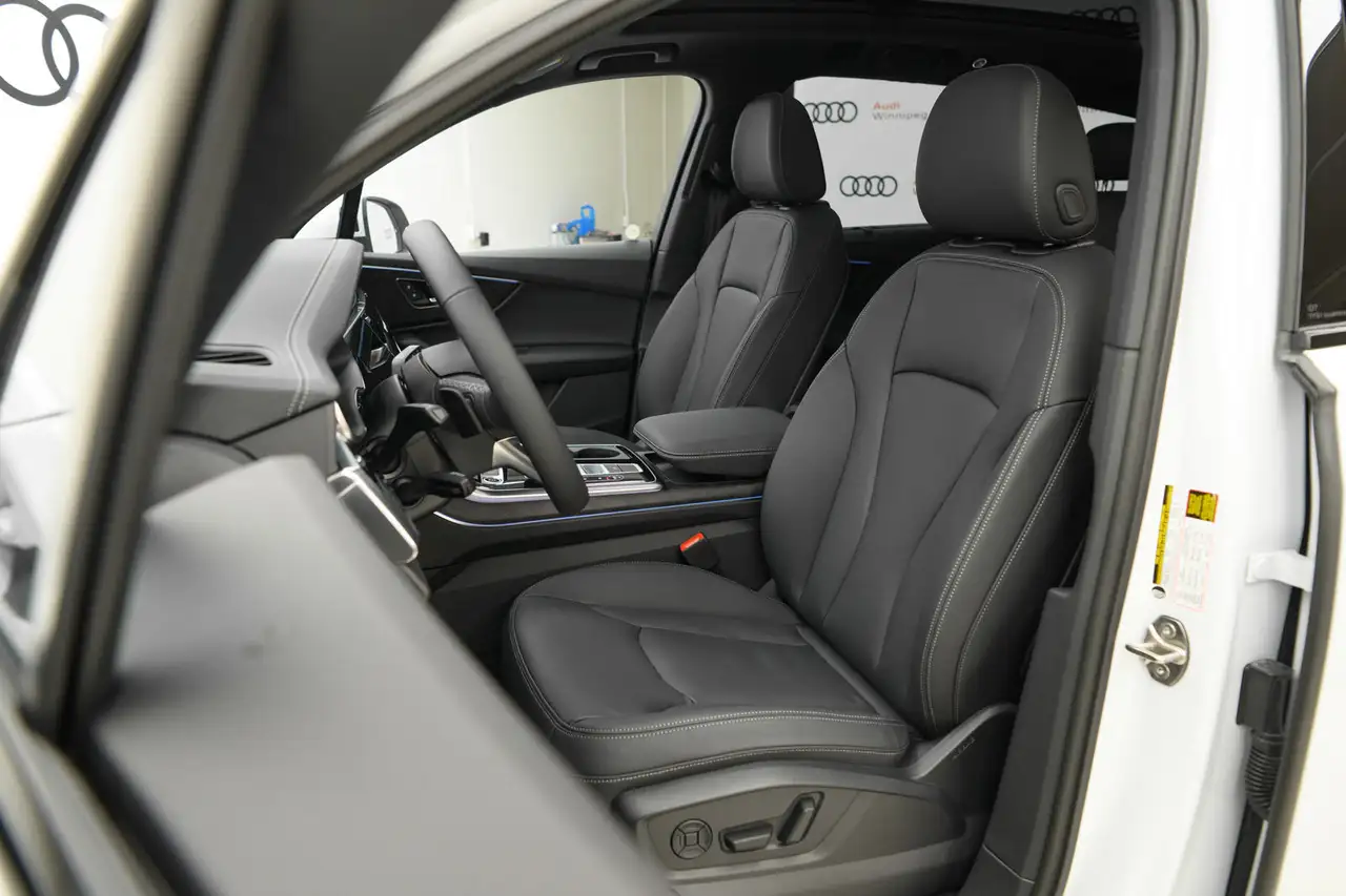 Audi Q7 снимка Audi Q7