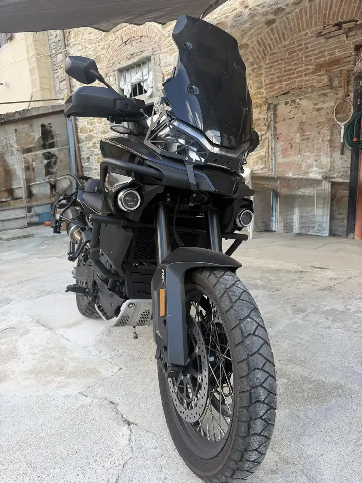 Cfmoto 800 MT