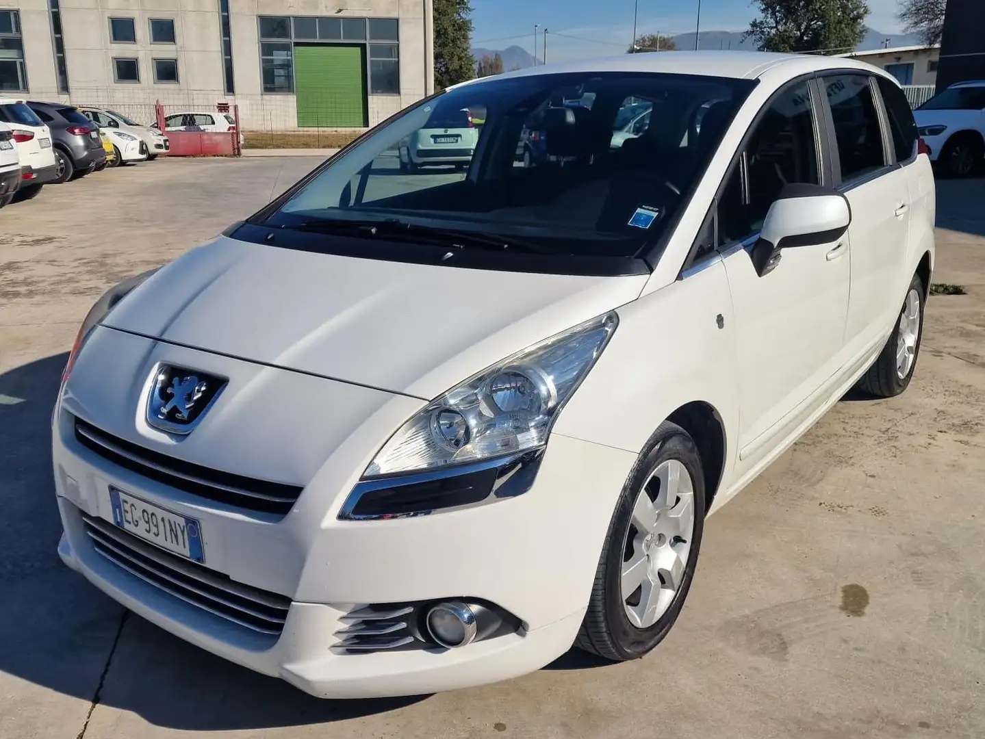 Peugeot 5008 5008 I 2009 1.6 hdi 8v 112cv ALLURE IMPECCABILE Weiß - 1