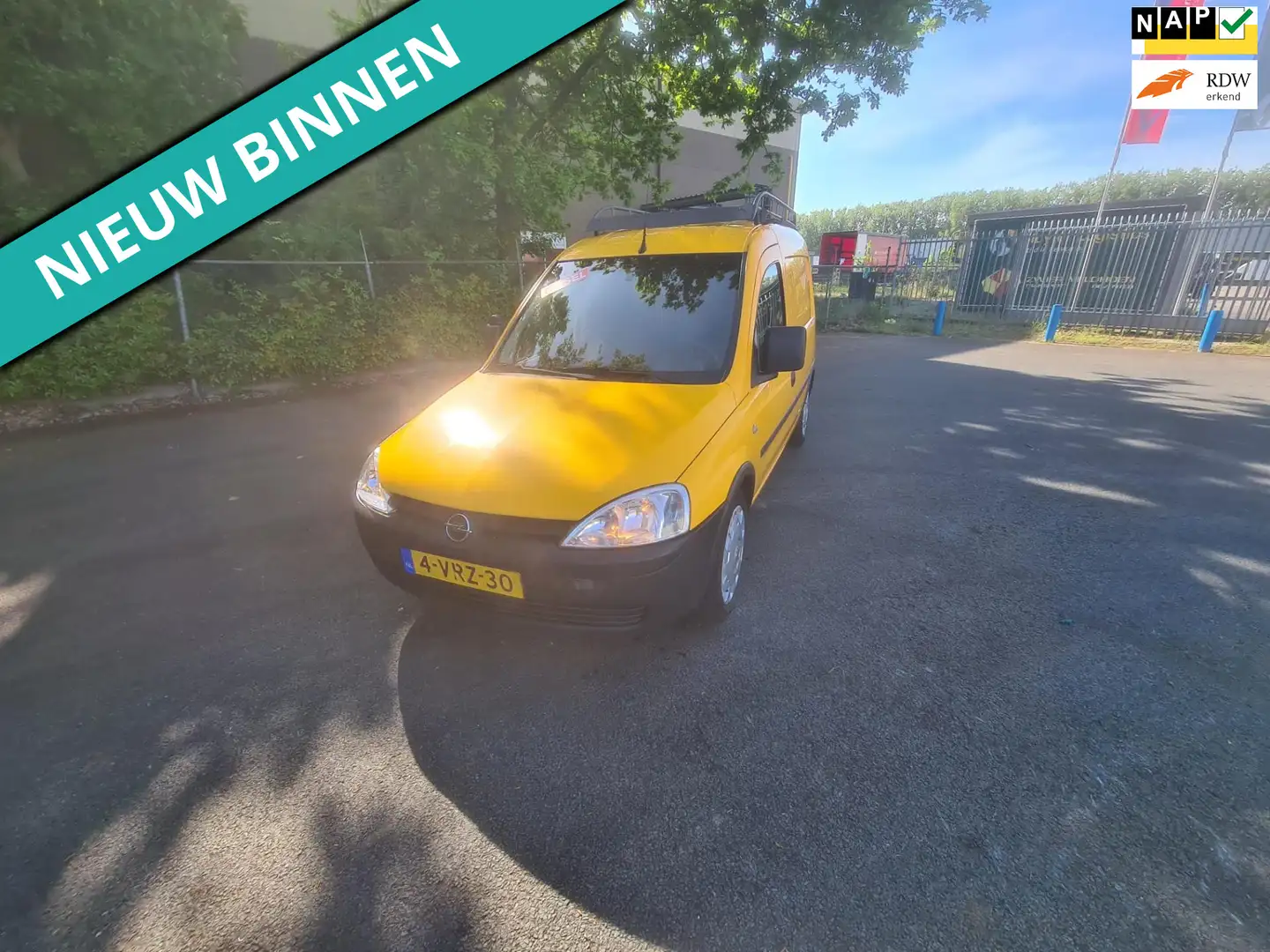 Opel Combo 1.3 CDTi Base 800 kg. LEUKE AUTO RIJDT EN SCHAKELT Amarillo - 1