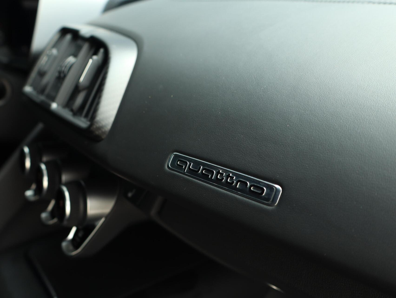 Audi R8 5.2 FSI Quattro V10 Plus 610PK|Carbon|Camera|Sport — photo 32
