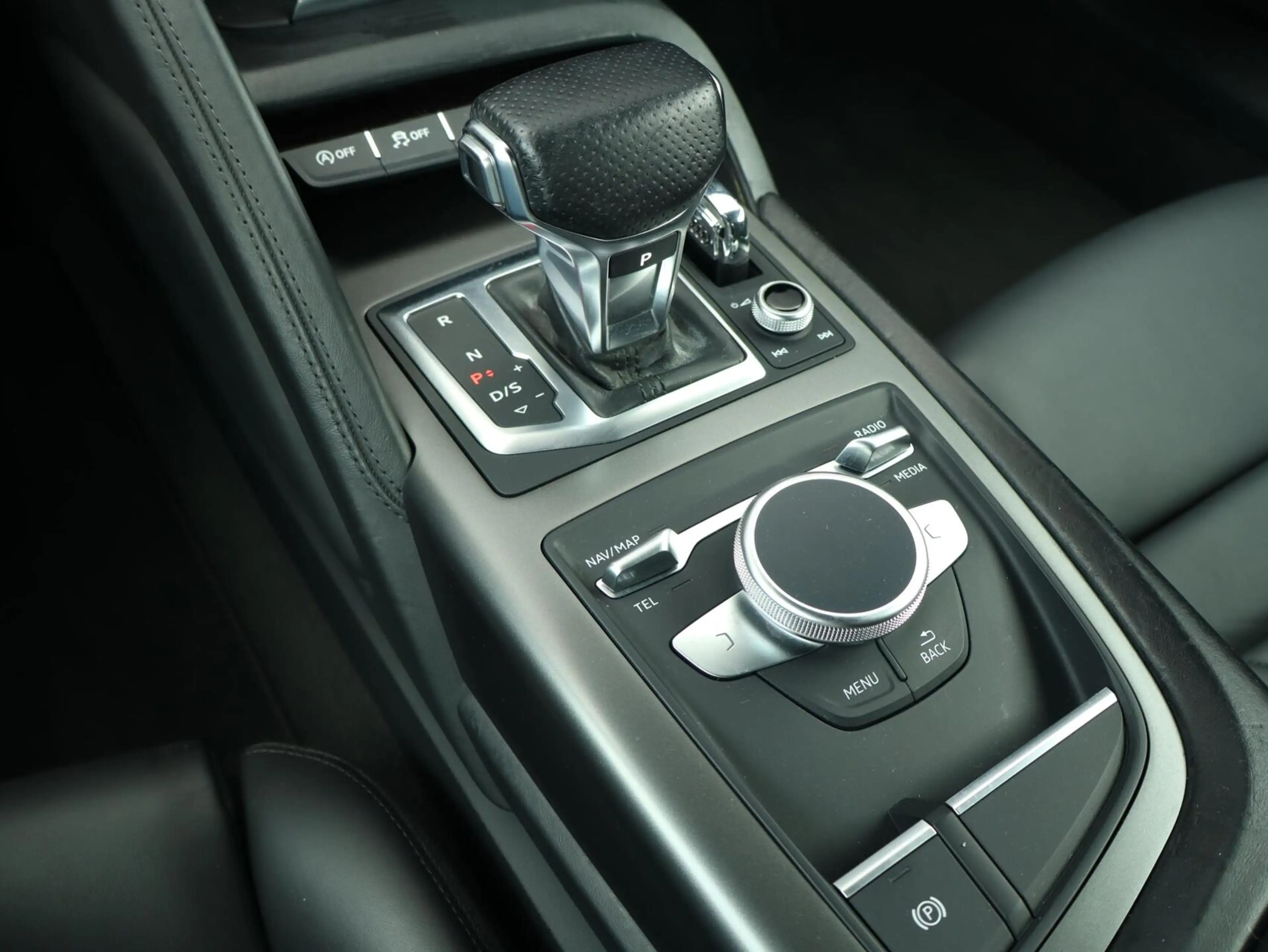 Audi R8 5.2 FSI Quattro V10 Plus 610PK|Carbon|Camera|Sport — photo 5