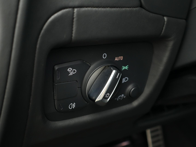 Audi R8 5.2 FSI Quattro V10 Plus 610PK|Carbon|Camera|Sport — photo 11