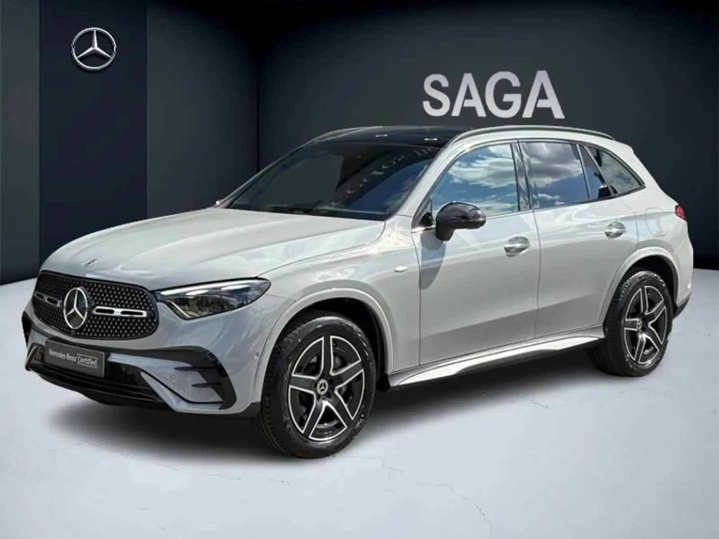Mercedes-Benz GLC 300 300 e 4M AMG Pack Night Pano Attelage Grau - 1
