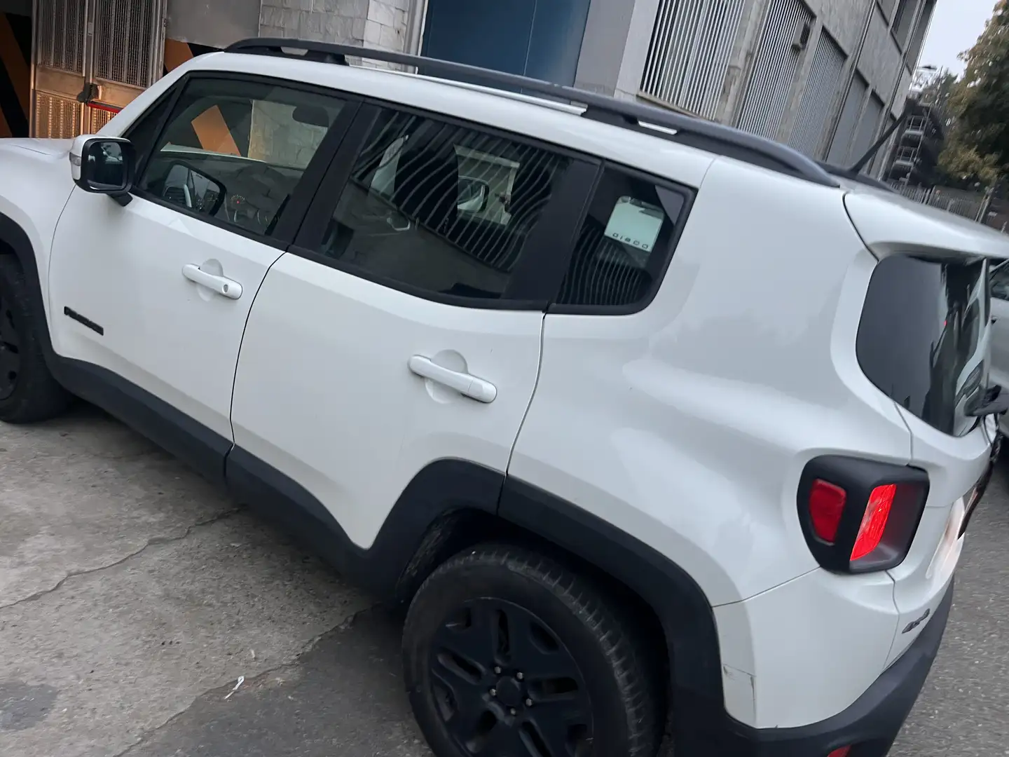 Jeep Renegade 2.0 mjt Limited 4wd 140cv . motore sostituito nuov - 1