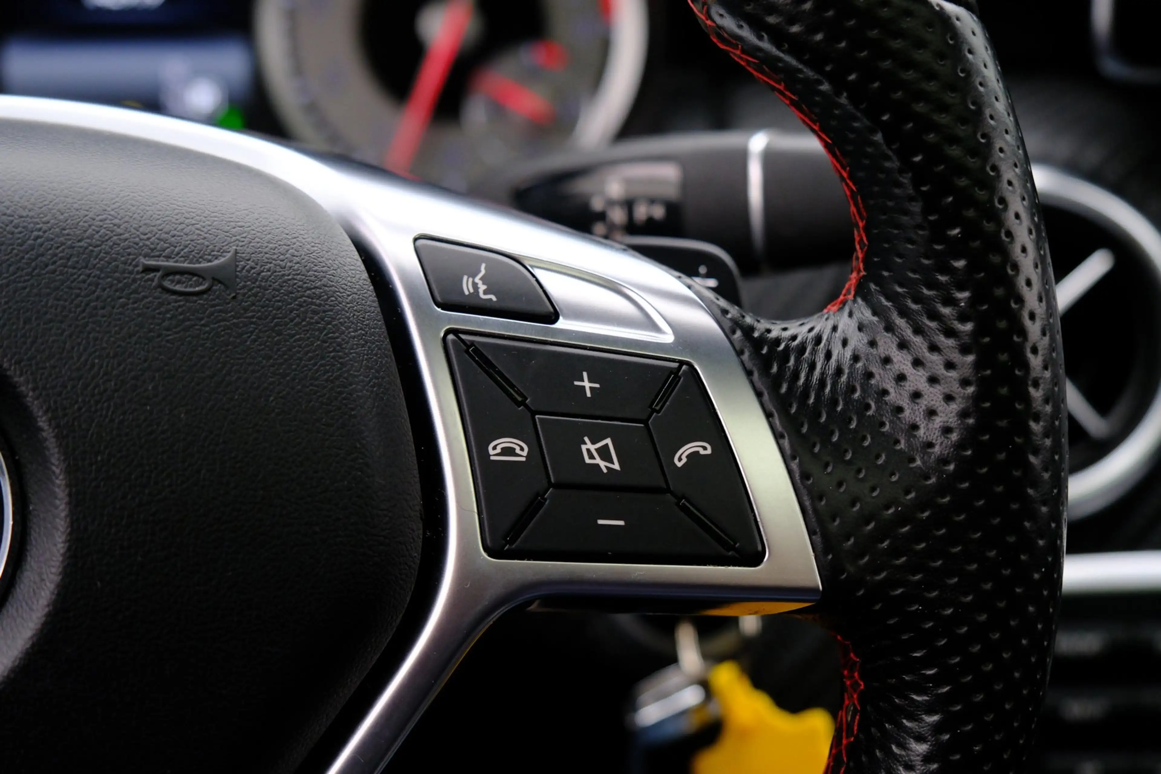 Mercedes-Benz A 180 Ambition Aut. AMG Line Pano|Xenon|Leder-alcantara| — photo 30
