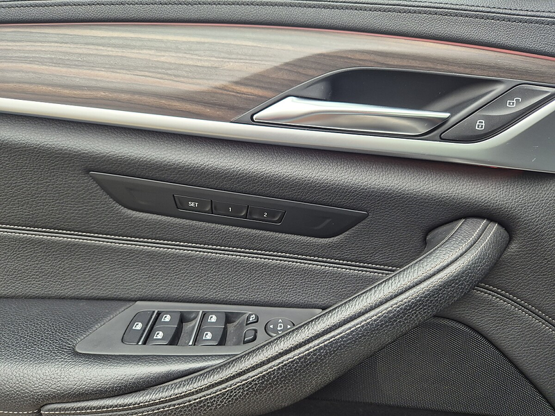 BMW 530 d xDrive Aut. — photo 11