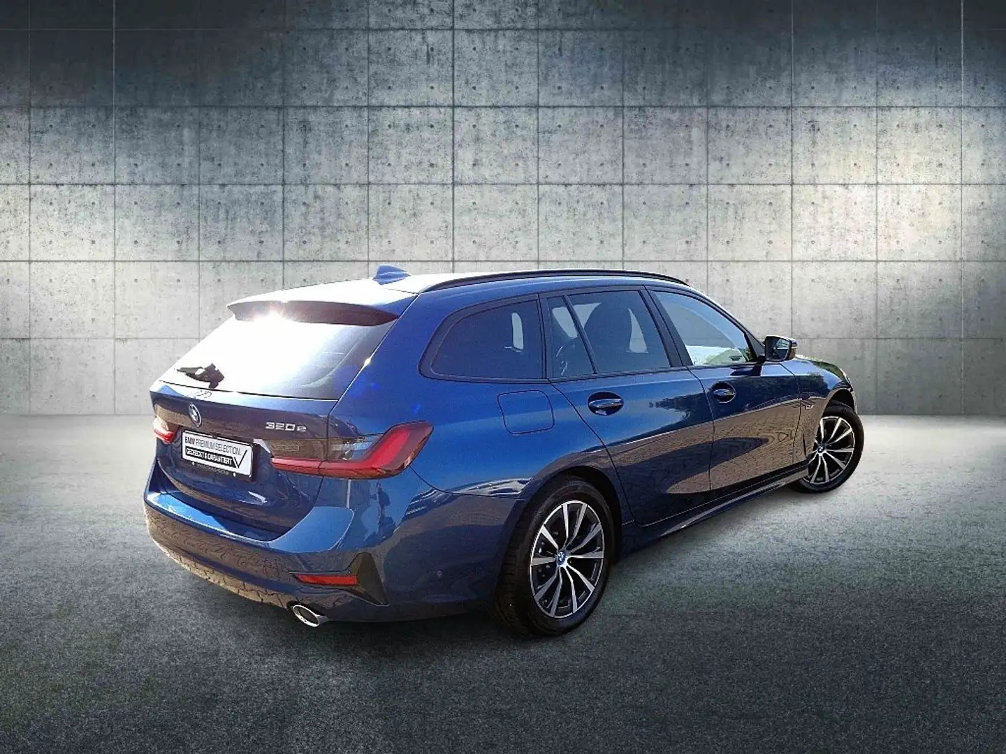 BMW 320 e Touring,Navi,ACC,LED,Komfortzg,AHK Bleu - 2