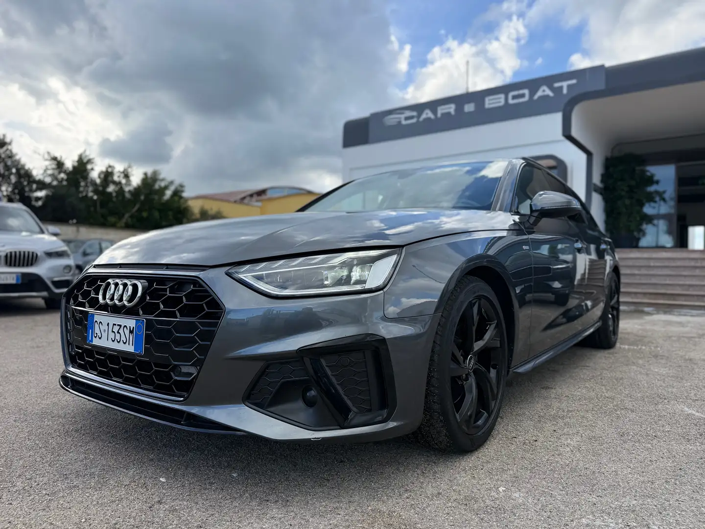 Audi A4 A4 Avant 35 2.0 tdi mhevSLineedition163cv s-tronic Grijs - 1