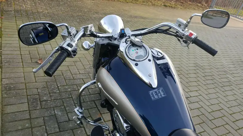 Kawasaki VN 1600 - foto 4