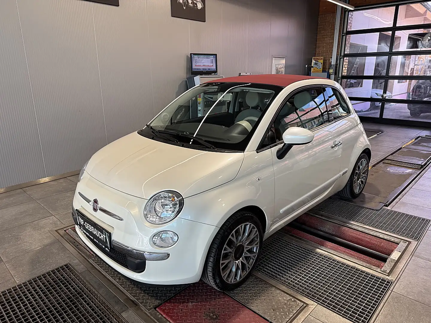 Fiat 500 Cabrio 1,2 Lounge Weiß - 1