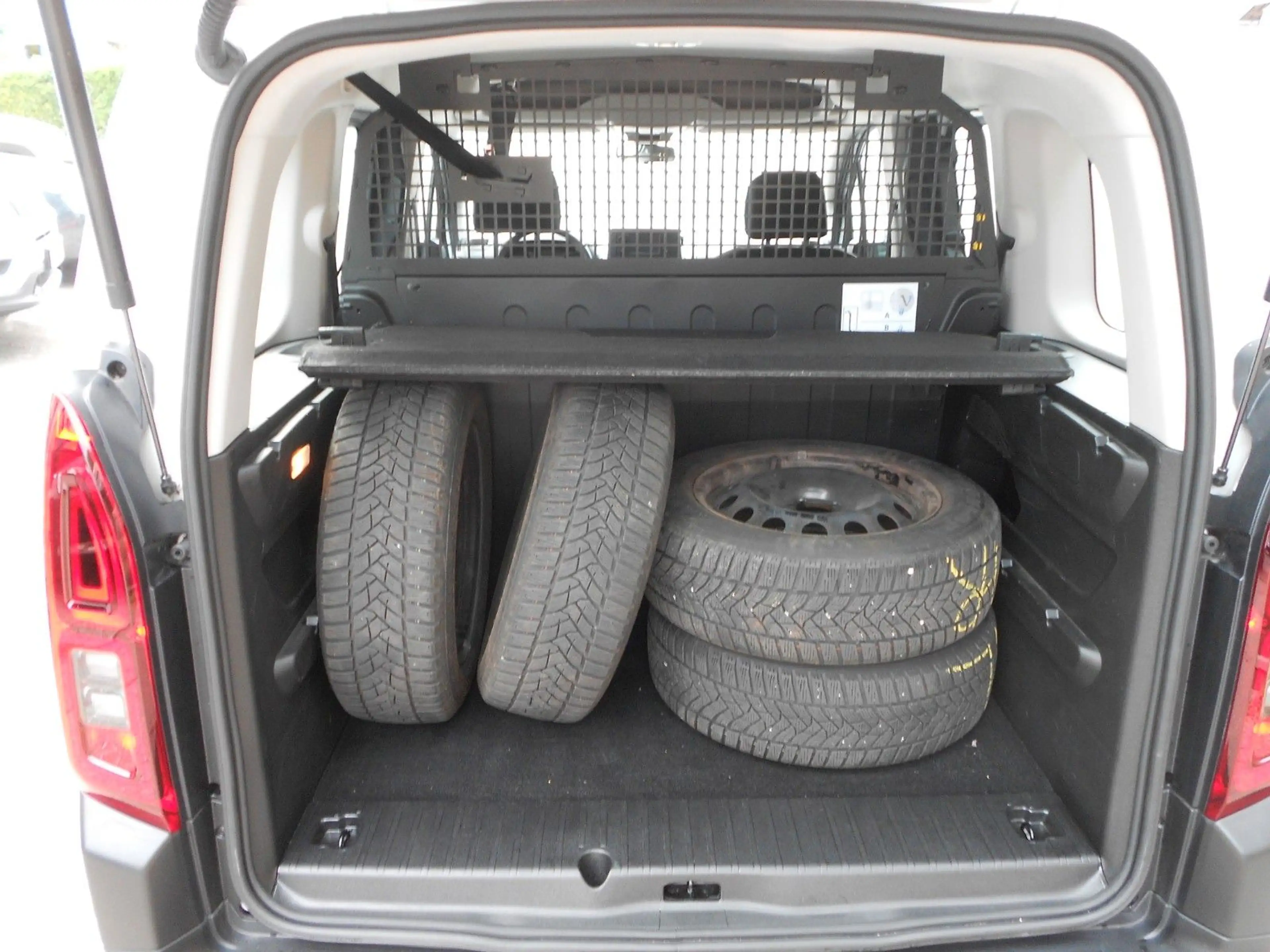 Fiat Doblo Doblò Kombi 1.5 BlueHDi 96 kW Klima — photo 13