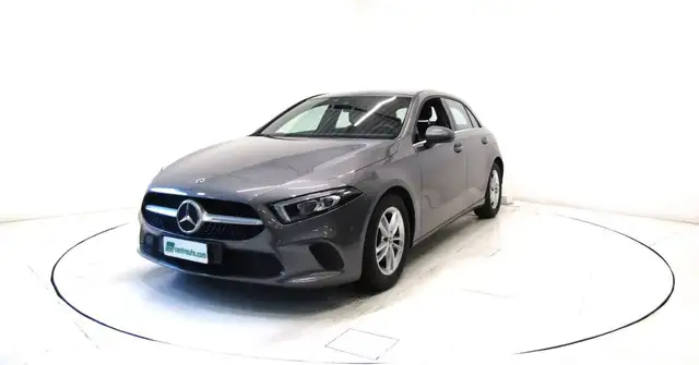 Mercedes-Benz A-Class view 3