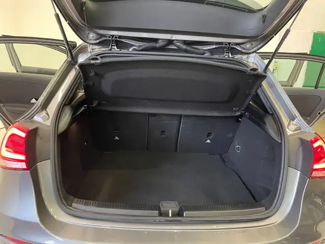 Mercedes-Benz A-Class view 14