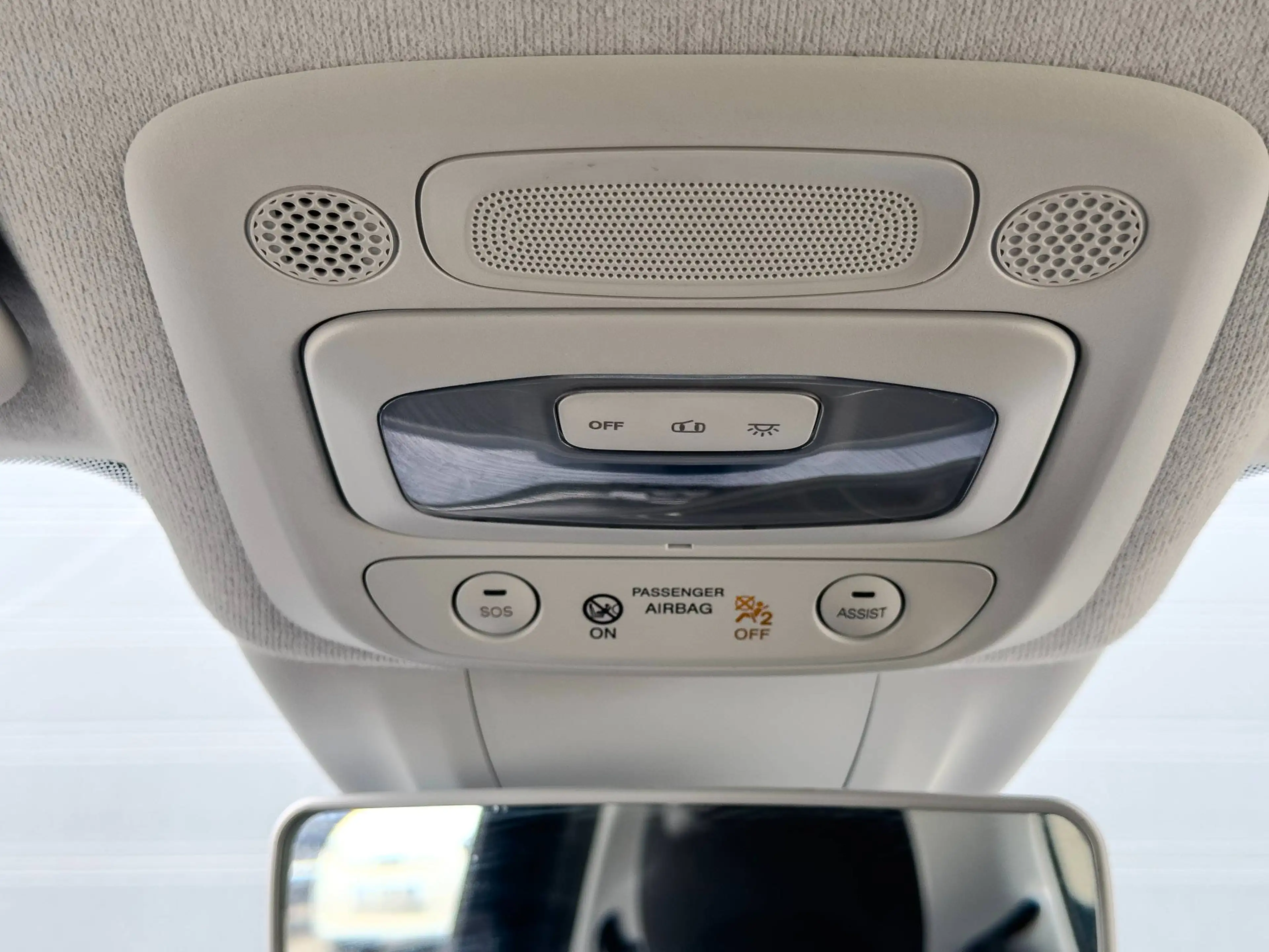 Fiat 500e LONG RANGE 300KM / CARPLAY - ALU - 6.000 KM - LANE CONTROL — photo 12