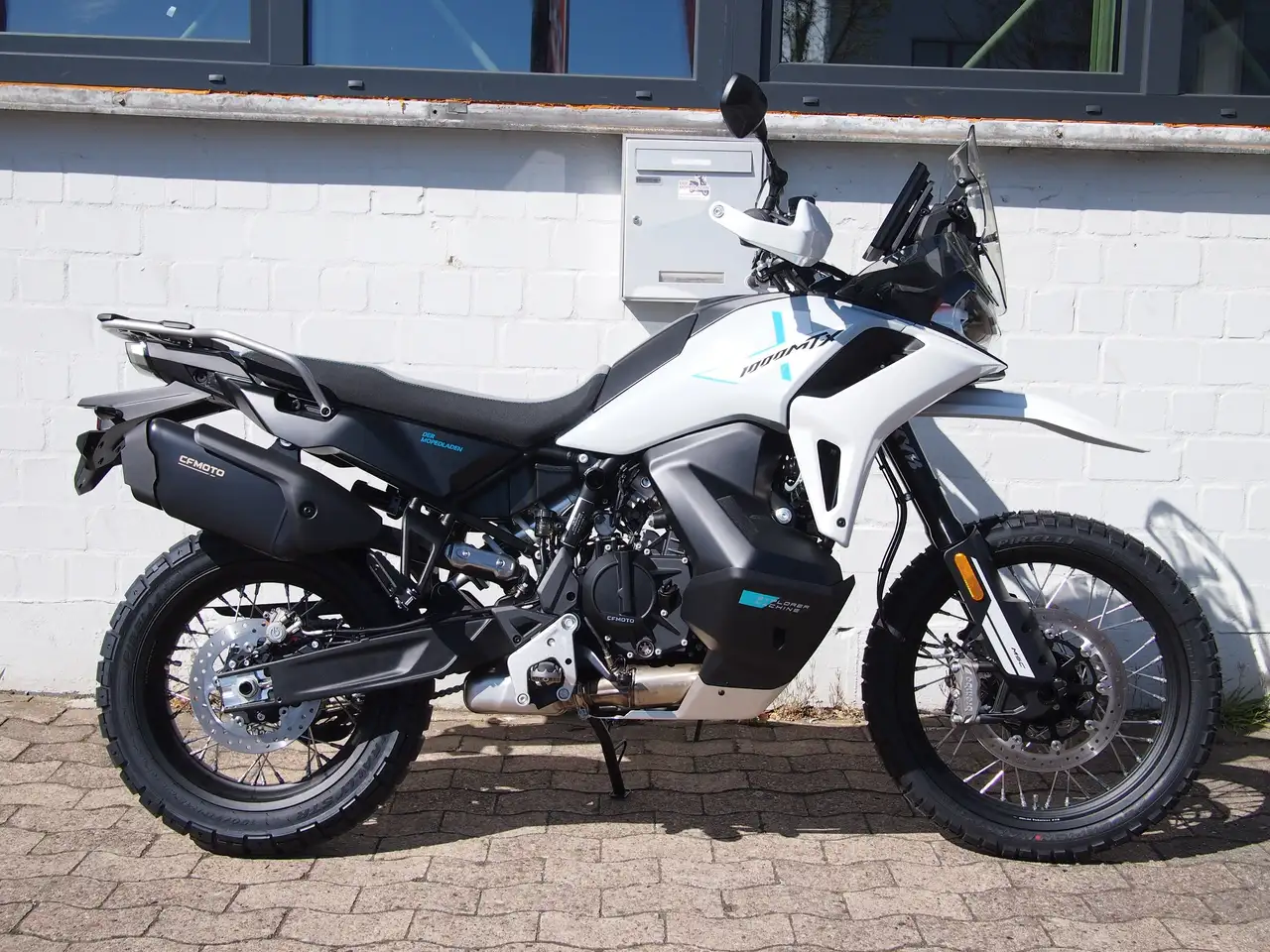 Cfmoto