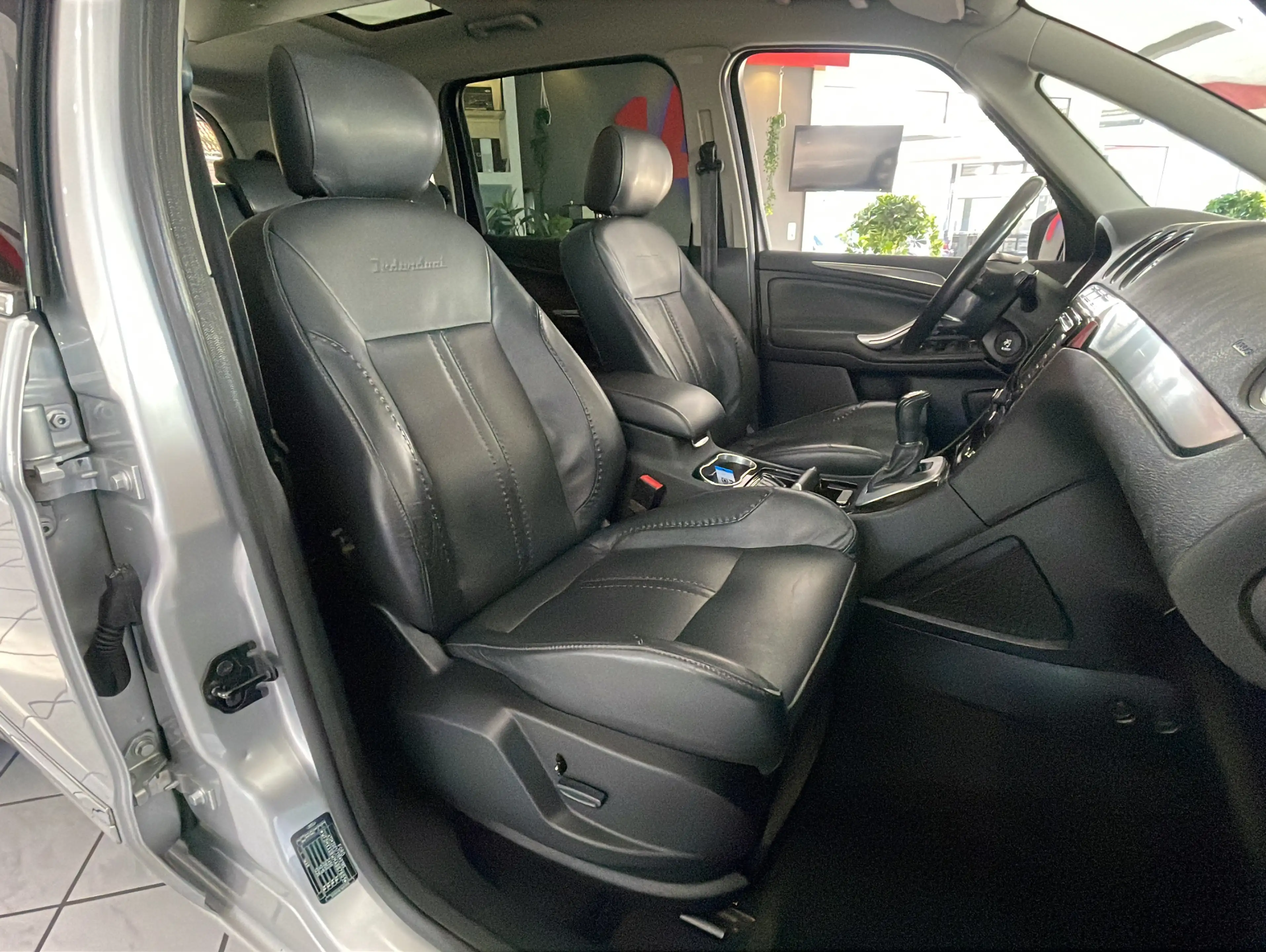 Ford Galaxy 2.0 - Titanium-Automatik-7Sitze-Navi-Kam — photo 14