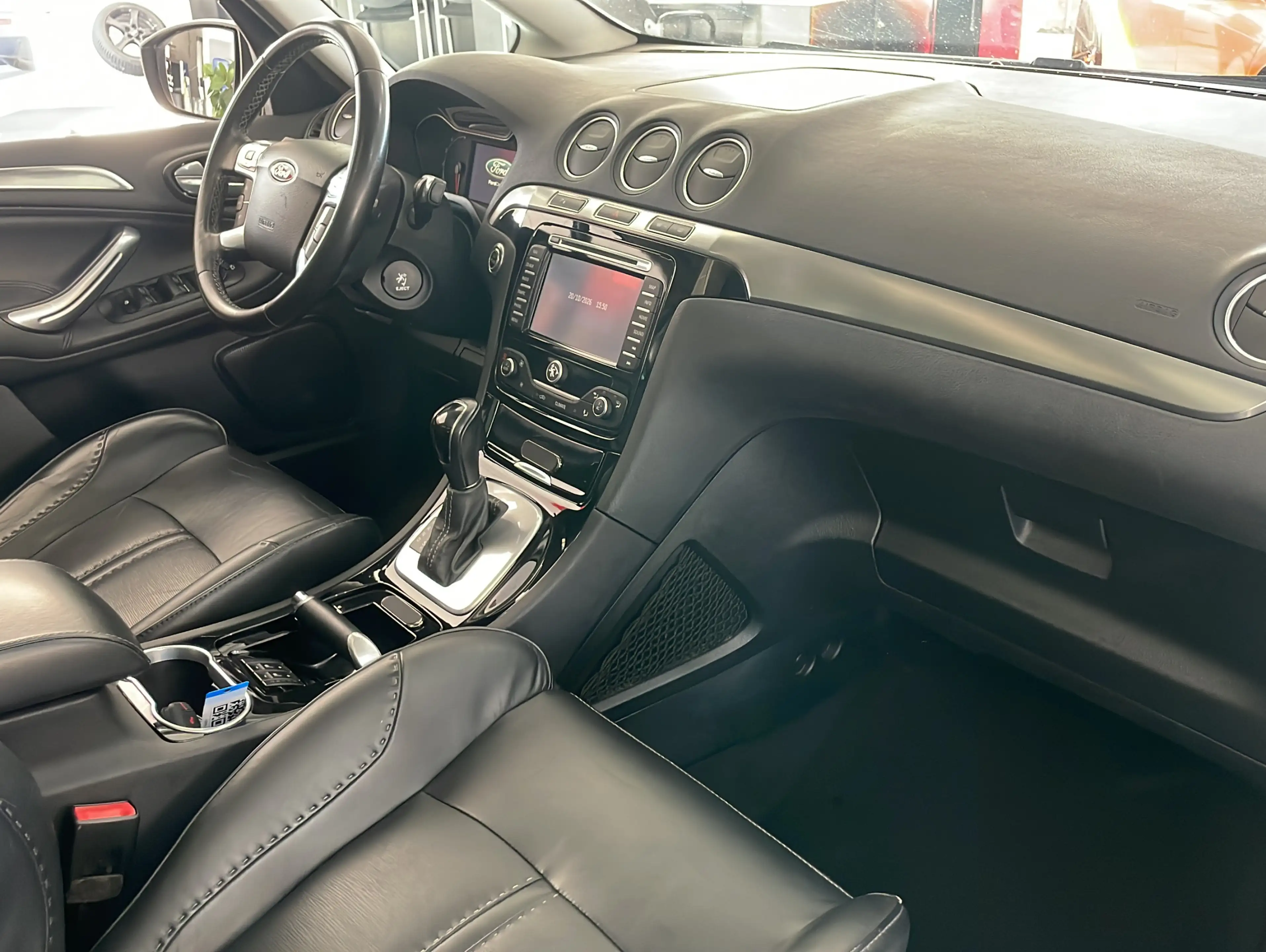 Ford Galaxy 2.0 - Titanium-Automatik-7Sitze-Navi-Kam — photo 12