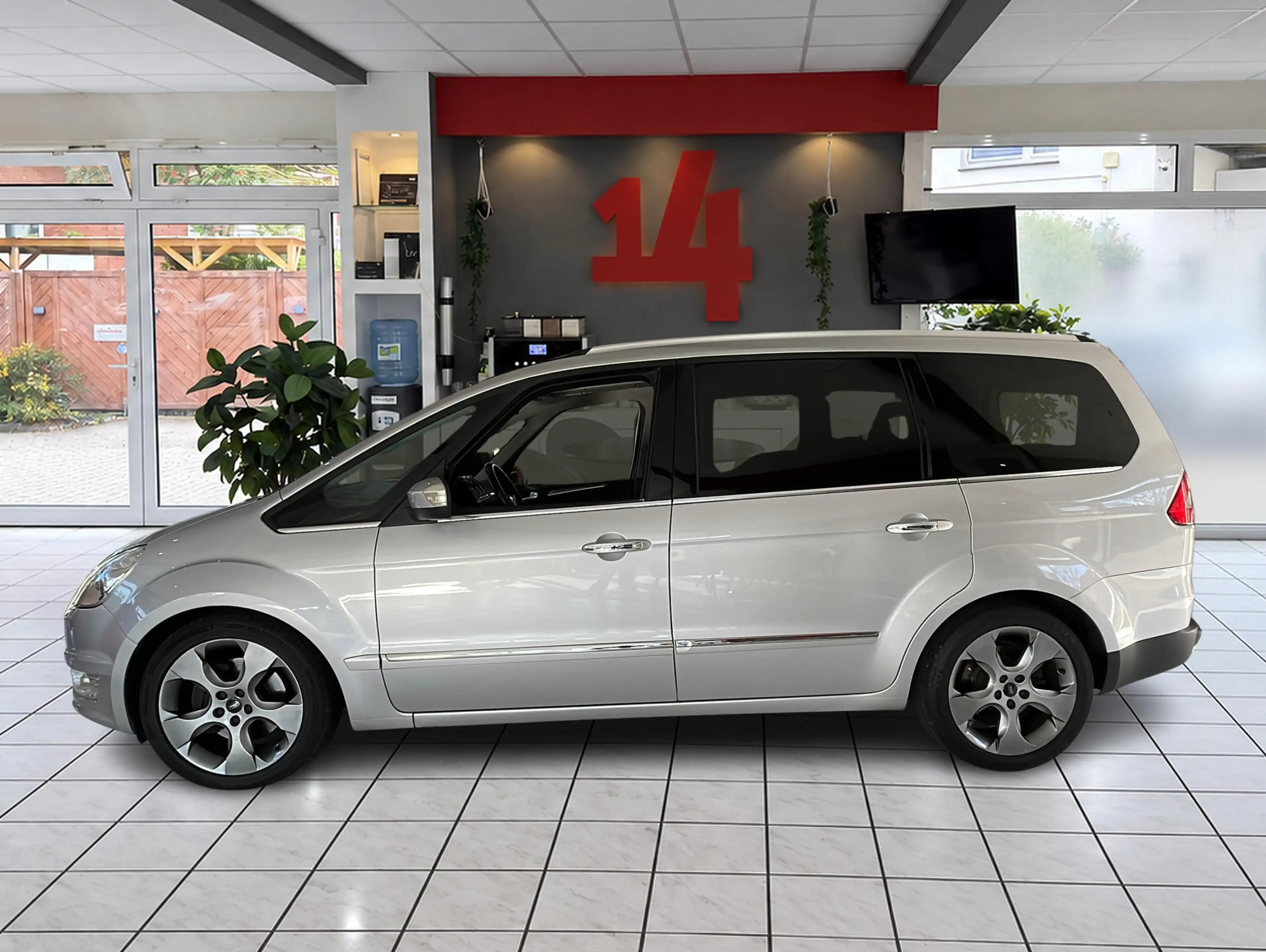 Ford Galaxy 2.0 - Titanium-Automatik-7Sitze-Navi-Kam — photo 9