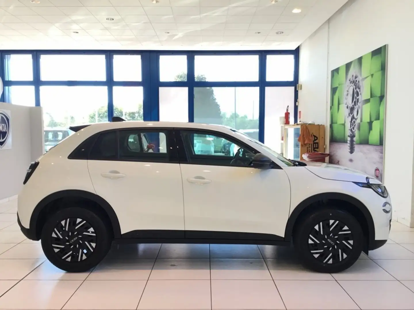 Fiat 600 Hybrid 110 CV DCT MHEV KM0 2025 Wit - 2