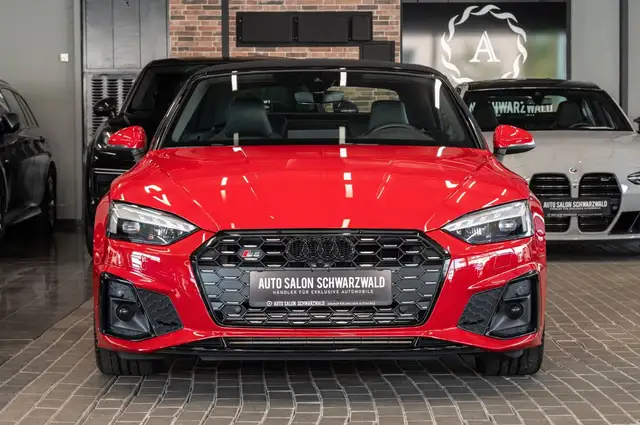 Audi S5 view 5
