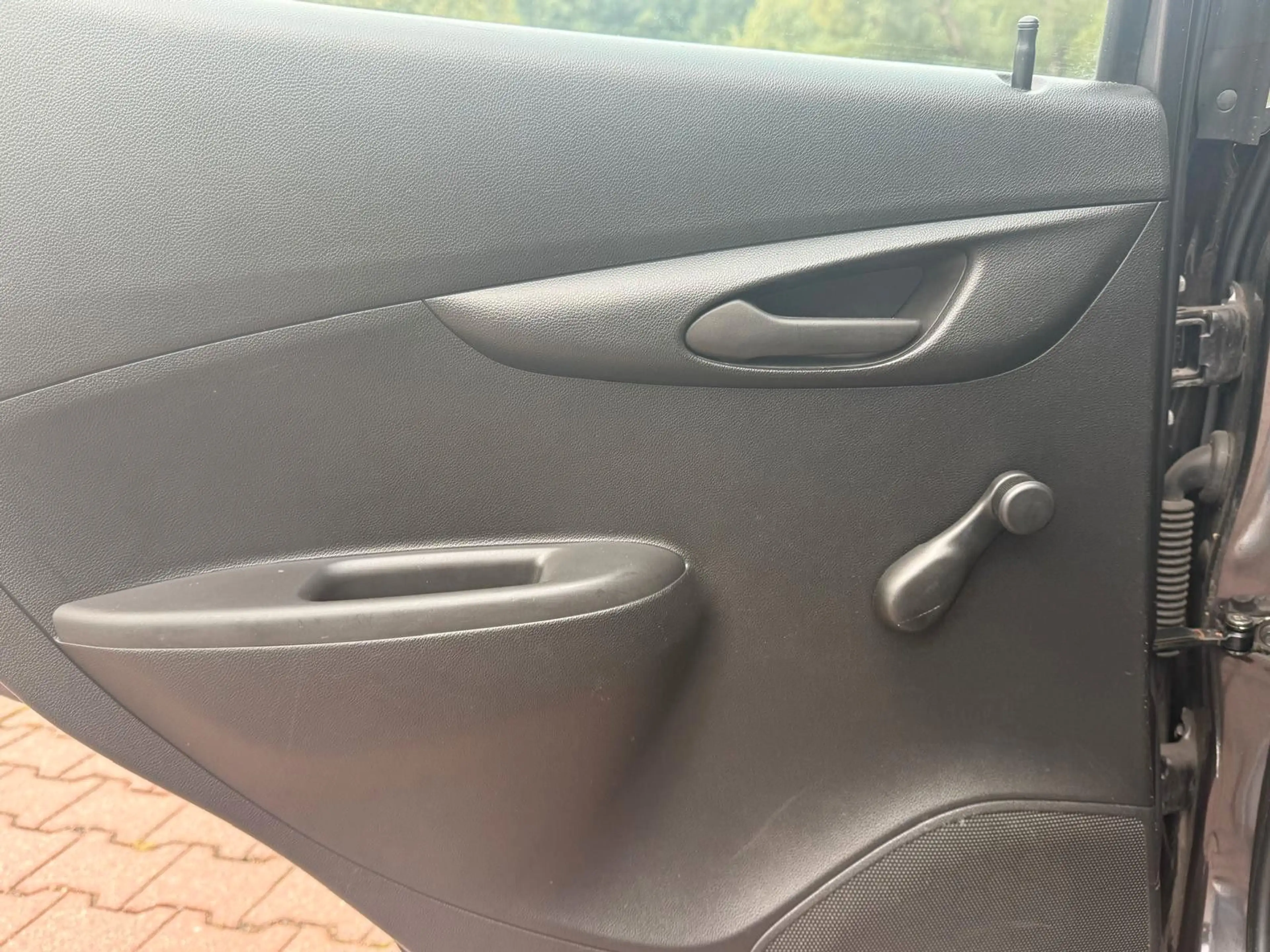 Opel Karl Edition — photo 8