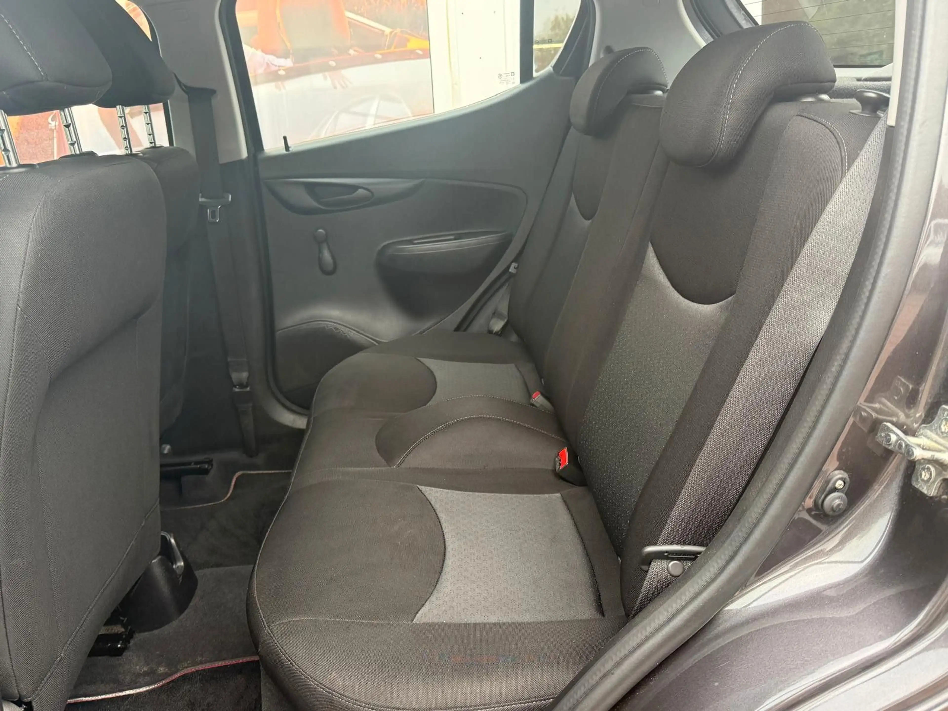 Opel Karl Edition — photo 9
