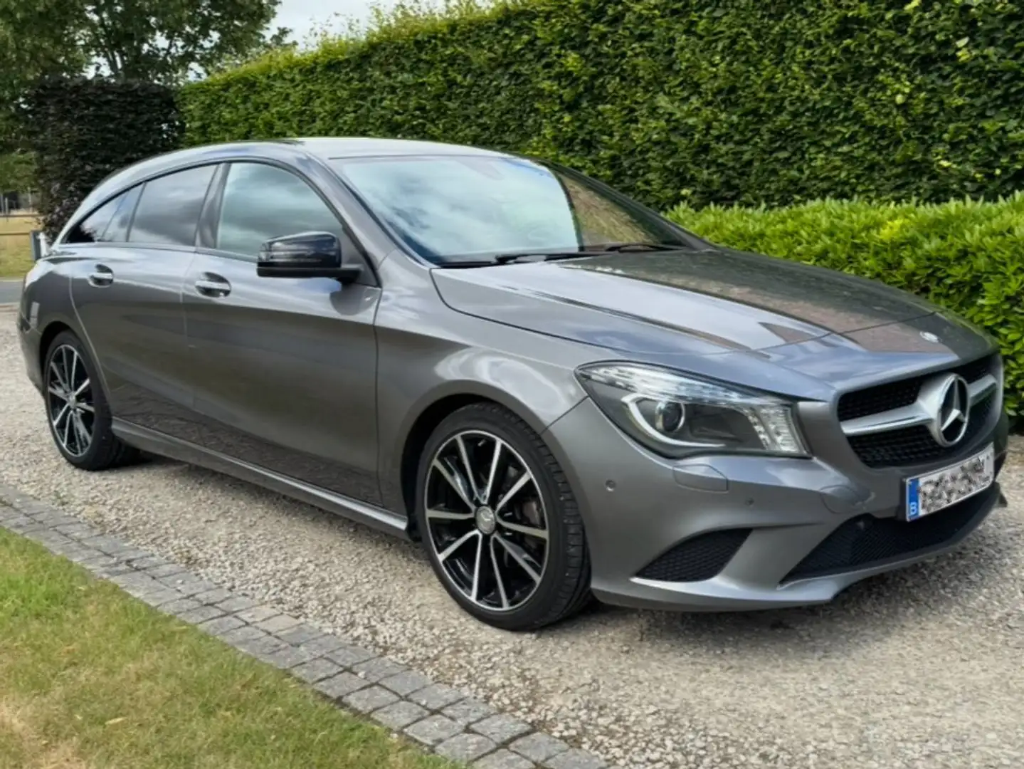 Mercedes-Benz CLA 200 CLA Shooting Brake 200 (CDI) d Zilver - 1