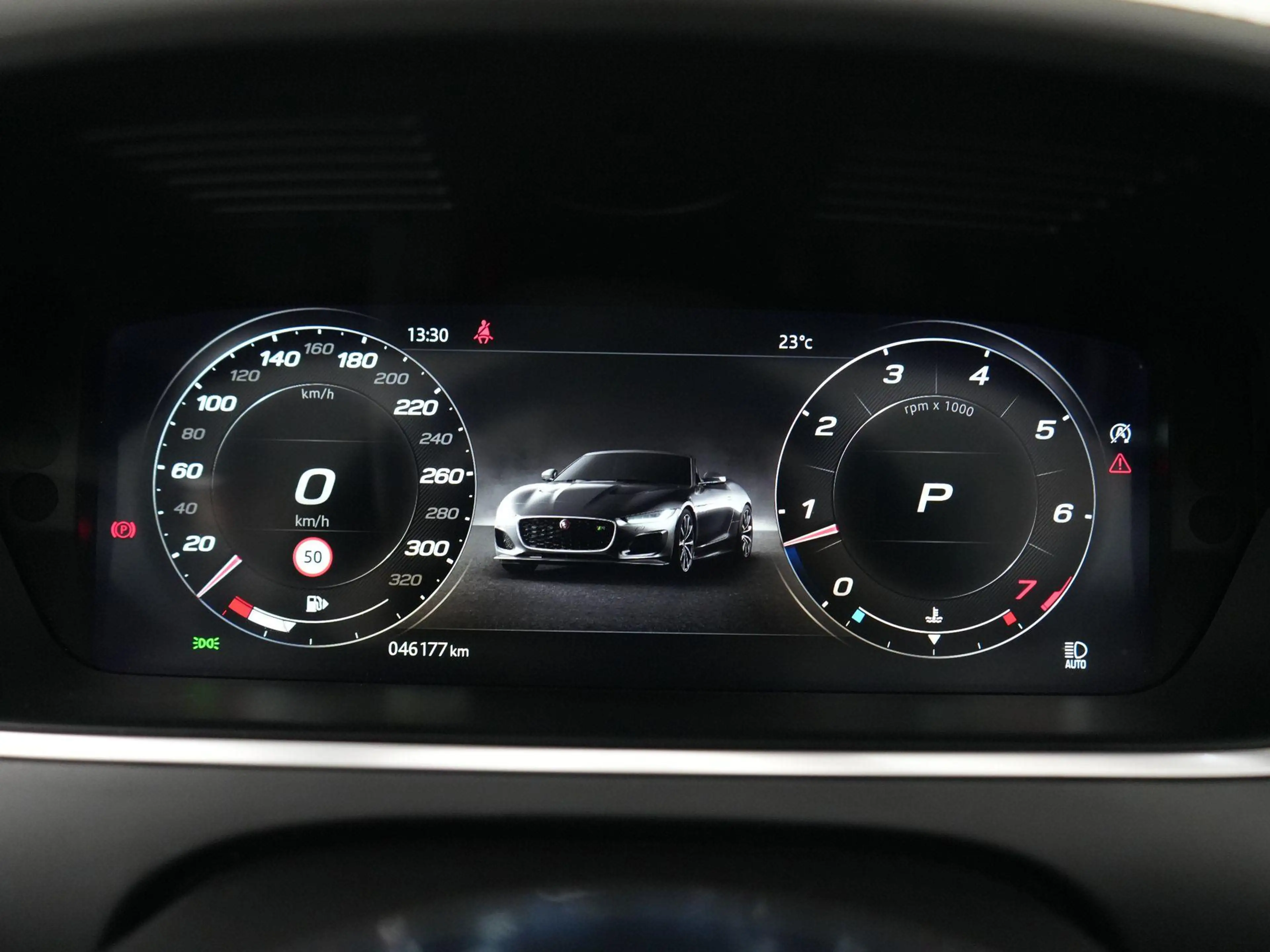 Jaguar F-Type P300 RWD First Edition | Carbon Inlay Velgen| Spor — photo 12