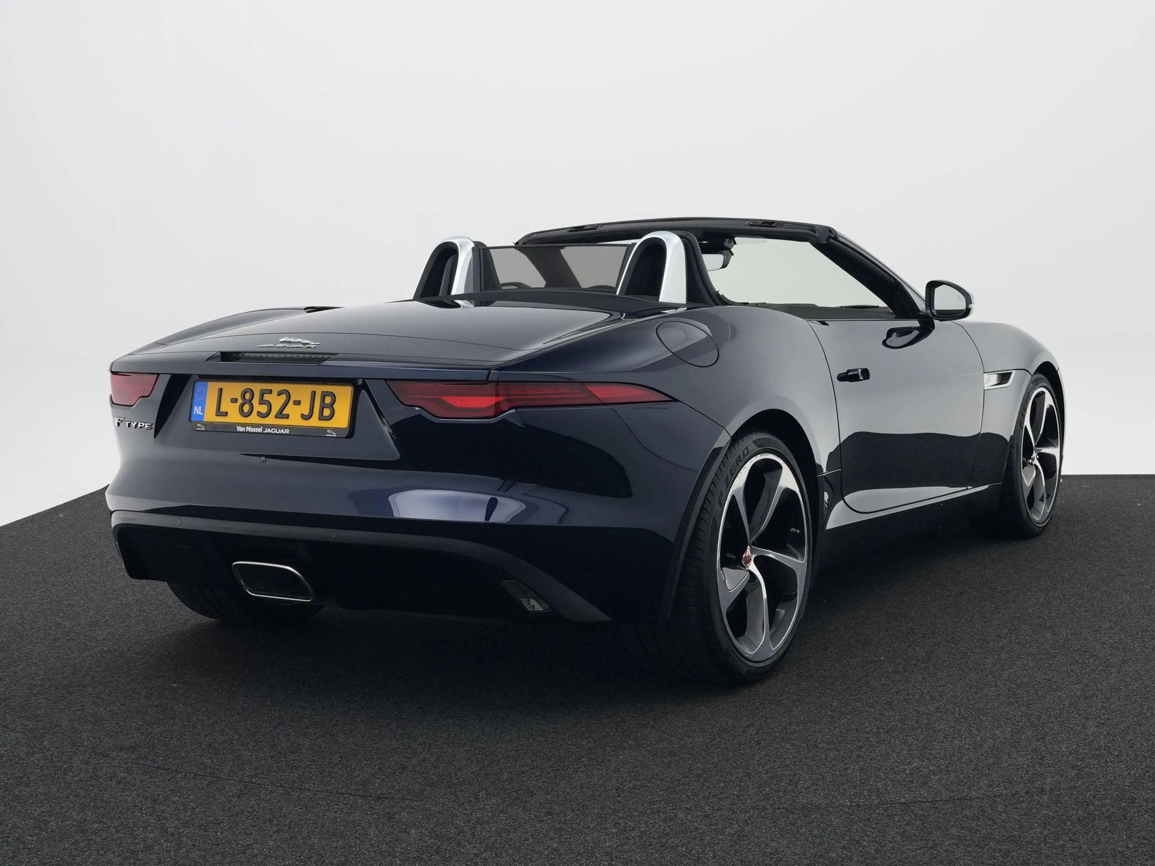 Jaguar F-Type P300 RWD First Edition | Carbon Inlay Velgen| Spor — photo 14